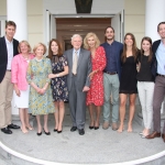 Kazickų šeimos nariai su Prezidentu V. Adamkumi, Alma Adamkiene ir JAV Ambasadore Anne Hall