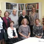 Komisijos nariai, sėdi iš kairės prof. dr. Irena Kruopienė, prof. dr. Genovaitė Kačiuškienė, Birutė Goberienė. Stovi dr. Aurelija Gritėnienė, Vitalija Vasiliauskaitė, doc. dr. Aldonas Pupkis, akad. habil. dr. Bonifacas Stundžia, Agnė Vertelkaitė